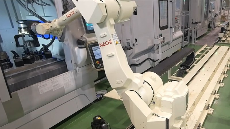 レール付き走行ロボット